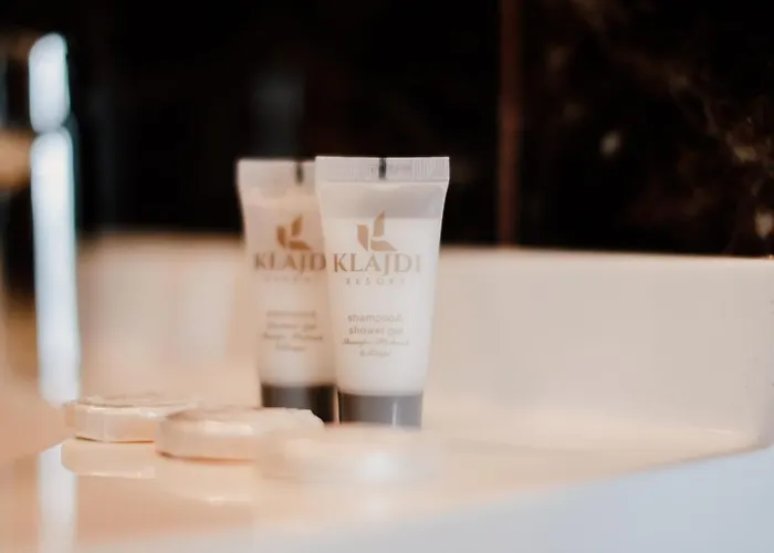 Klajdi Resort&spa Hotel Golem (Tirana)