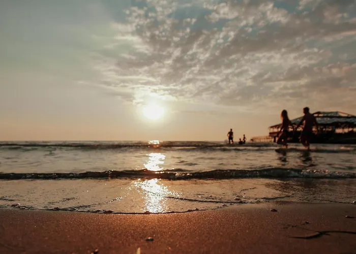 Klajdi Resort&spa Hotel Golem (Tirana)