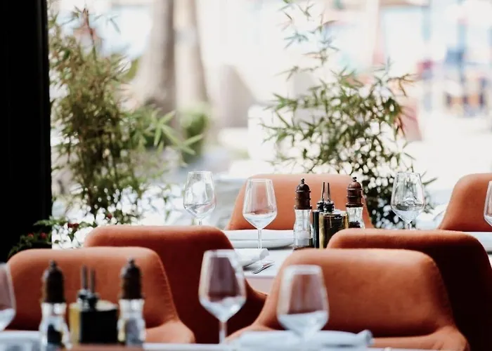 Klajdi Resort&spa Hotel Golem (Tirana)