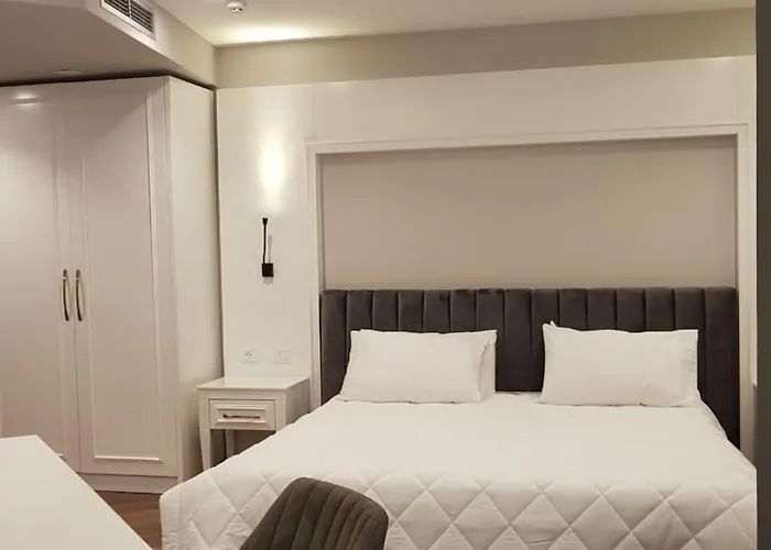 Klajdi Resort&spa Golem (Tirana)