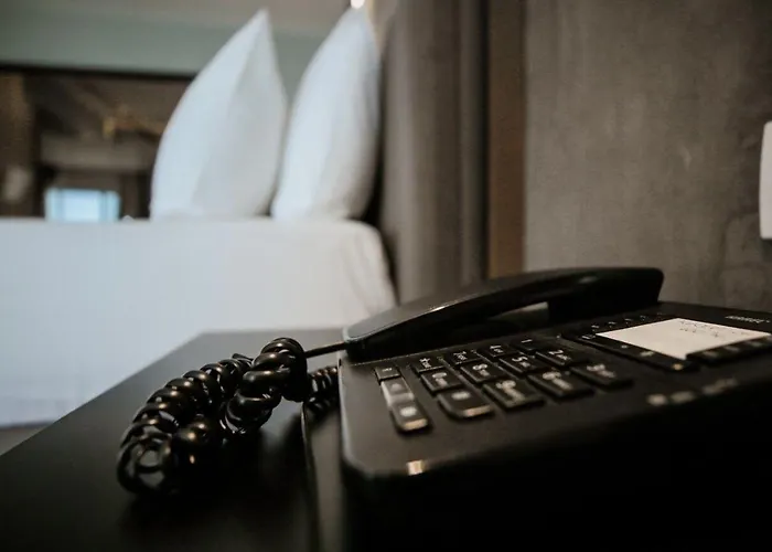 Klajdi Resort&spa Hotel Golem (Tirana)