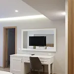 Klajdi & فندق 5*