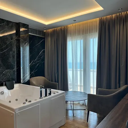 Ξενοδοχείο Klajdi & Golem (Tirana)