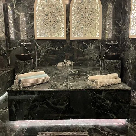 Klajdi & 5* Golem (Tirana)