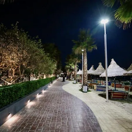 Ξενοδοχείο Klajdi & Golem (Tirana)