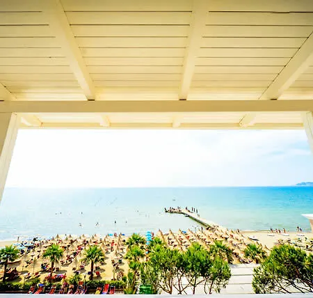 Klajdi & Hotel 5*