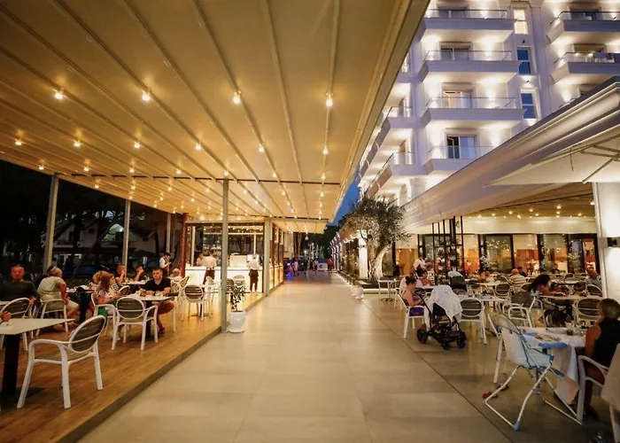 Klajdi & Hotel Golem (Tirana)