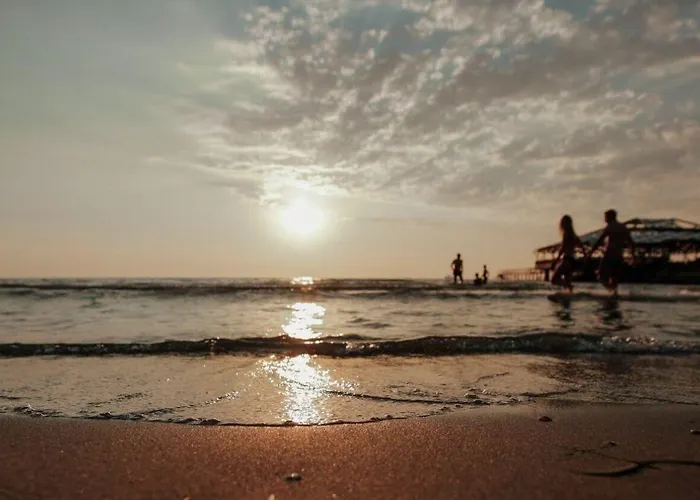 Klajdi & 5* Golem (Tirana)